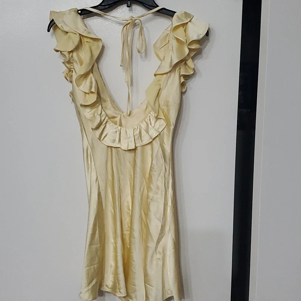Princess Polly Yellow Ruffle Mini Dress Size 2 - Picture 5 of 13